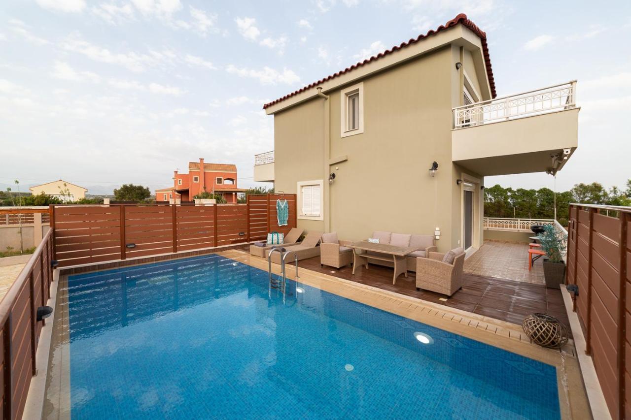 ליקסורי Crystal Villas מראה חיצוני תמונה