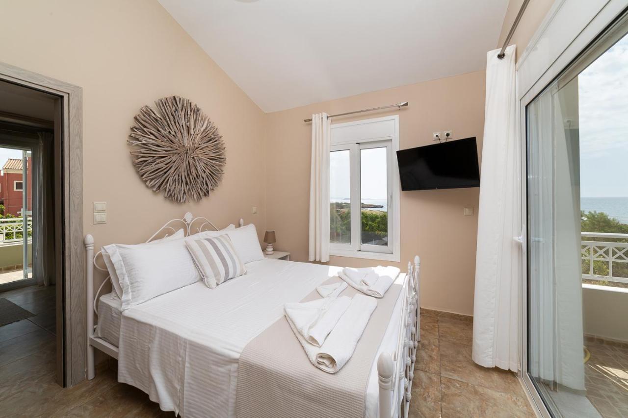 ליקסורי Crystal Villas חדר תמונה
