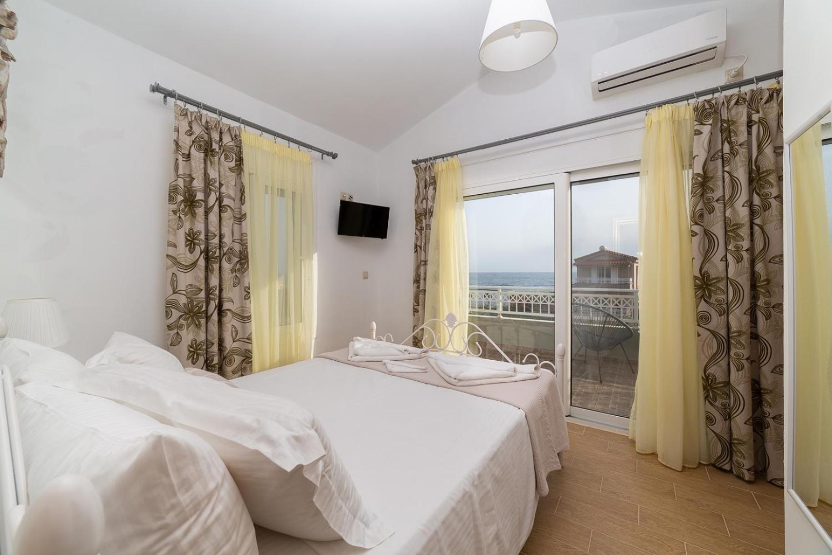 ליקסורי Crystal Villas חדר תמונה