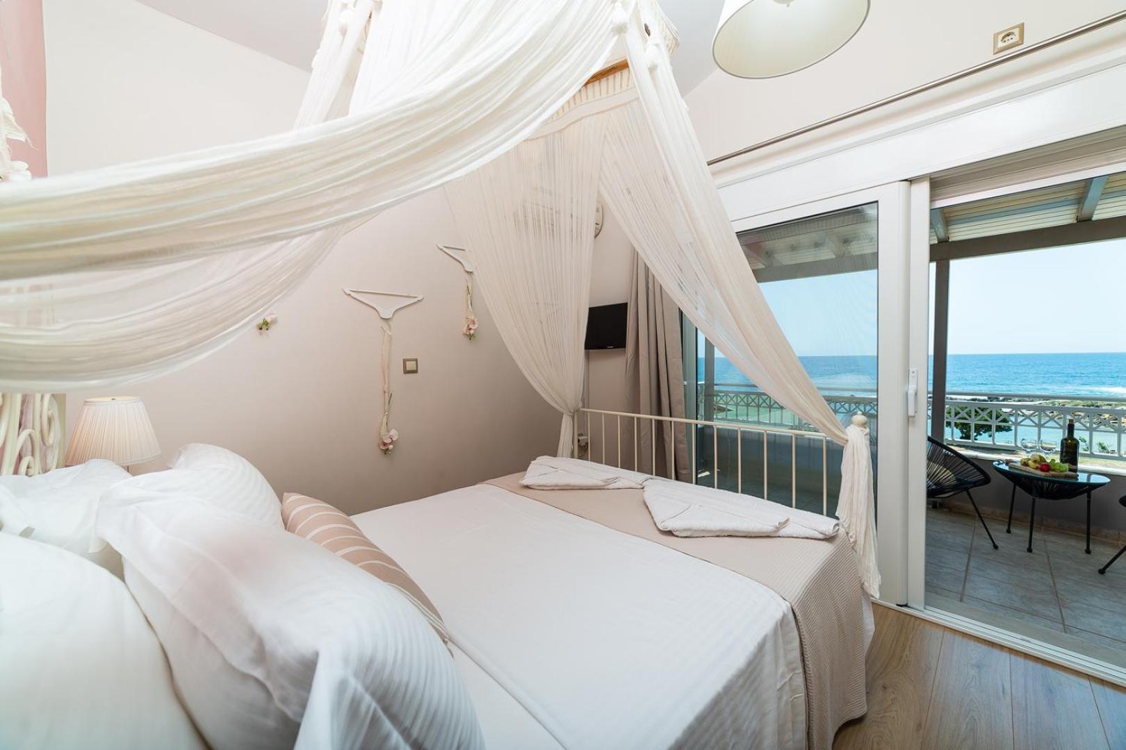 ליקסורי Crystal Villas חדר תמונה